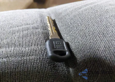 2003 Chevrolet Suburban 1500 Ls из США, поврежденный, VIN 3GNFK16Z53G299234